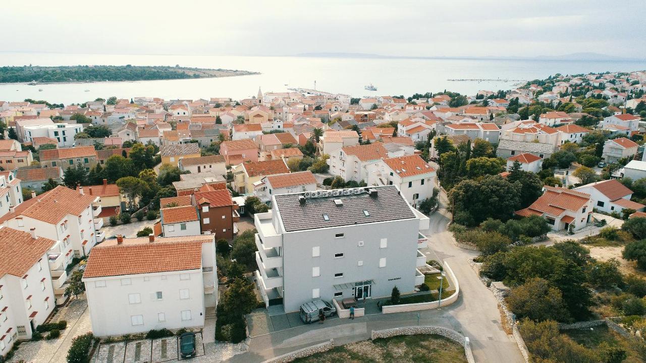 Novak Apartment *