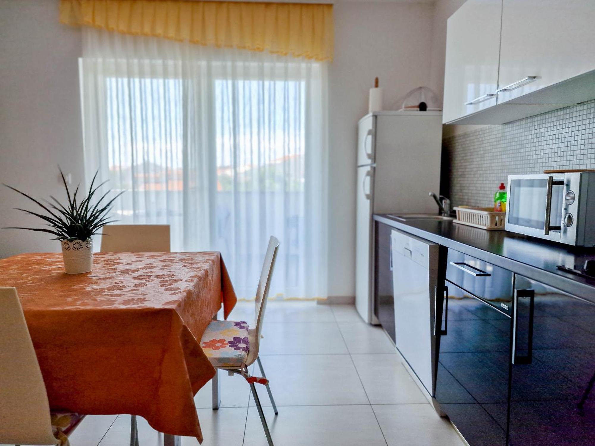 Apartment Novak Novalja